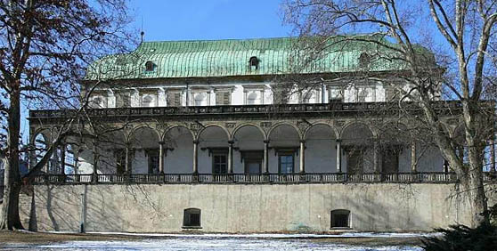 archiweb.cz - Výstava v letohrádku přibližuje jeho historii i opravy
