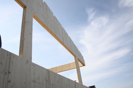 <title>Open Door Day in a Modern Wooden Building Near Karlštejn</title>    Open Door Day in a Modern Wooden Building Near Karlštejn