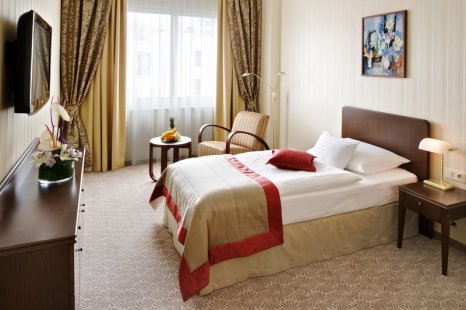 Materiály Thomsit a Ceresit na podlahách prominentního bratislavského hotelu Devín