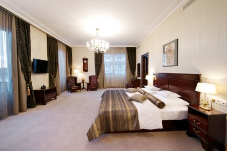 Materials Thomsit and Ceresit on the floors of the prominent Bratislava hotel Devín