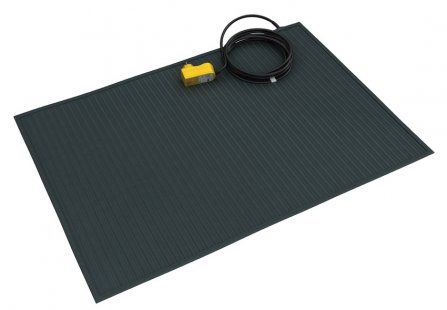 Europe will stagnate partly due to escalating regulations, so FENIX Jeseník is penetrating new markets - <SNOW MAT>