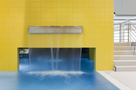 Anti-slip tiles from RAKO have enhanced the safety of visitors at the new aquapark in Mladá Boleslav