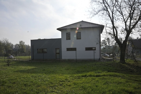 Skeletový systém u rodinného domu? Velké volné prostory anebo případná změna kdykoli později. - Skeletsystem Godlbeck se vyrábí pro různé typy a tvary budov.