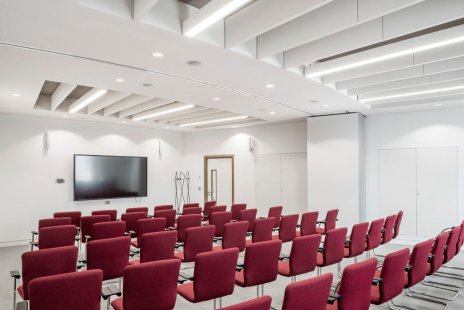 Modern building The Word supports the creative spirit. Thanks to its good acoustics.