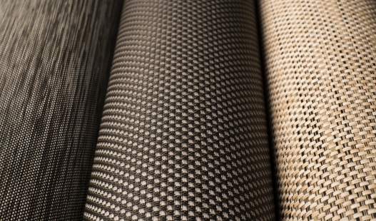 Tkaný vinyl – bezkonkurenční podlahový materiál