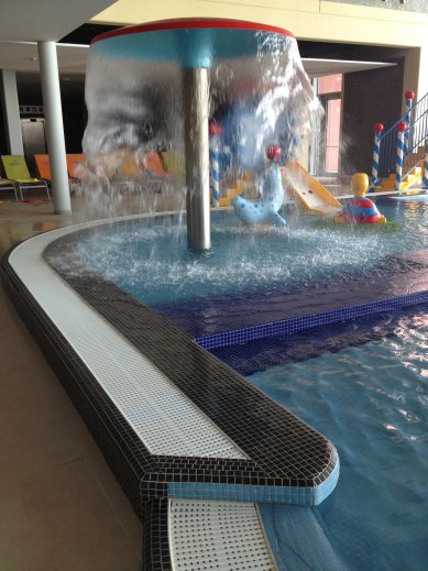 Využití mozaiky v bazénech a wellness   - Aqualand Moravia