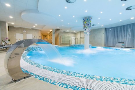 Využití mozaiky v bazénech a wellness   - Městské lázně Hodonín