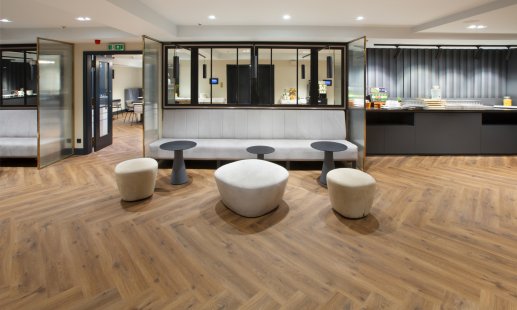 PERGO vinyl – floor implementation at the Hotel – Radisson Blu Prague