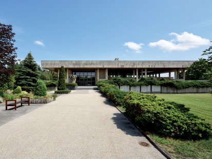 The virtual exhibition will pull you into the golden age of Czech architecture of the 1960s and 1970s - Jan Benda, Boris Čepek: Crematorium, České Budějovice - foto: © Národní památkový ústav