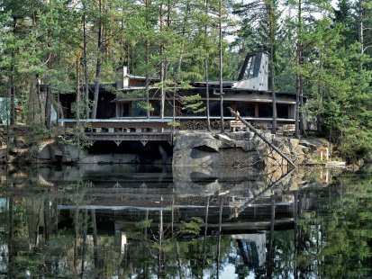 Virtuální výstava vás vtáhne do zlatého věku české architektury 60. a 70. let - Jaroslav Vaculík: Tábornická škola, Lipnice nad Sázavou - foto: © Národní památkový ústav