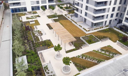 Střechy a terasy bytového domu Panorama Plzeň: střešní hydroizolační pásy a fólie BMI Icopal a BMI Vedag v praxi