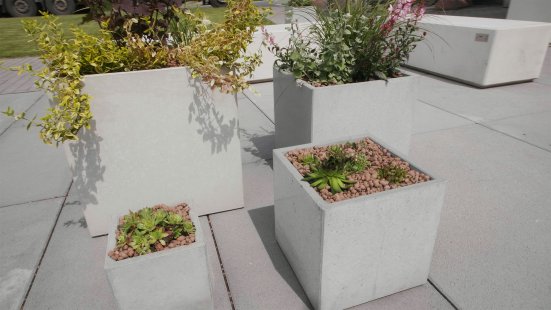 Subtle construction and simplicity, these are the news from PRESBETON
