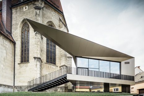 Bronzové farní centrum FOKUS