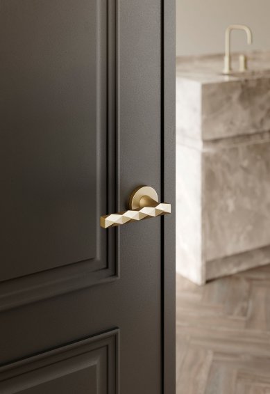 Quincalux: Door handles, grips, and interior fittings that will not leave you cold - Imperial
