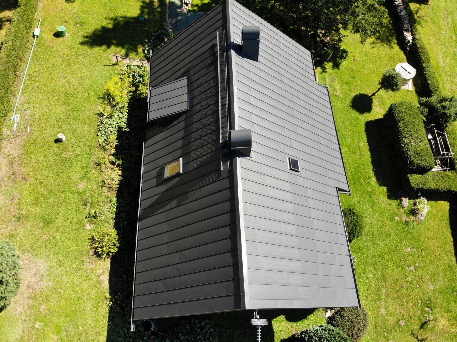 Lindab archiweb.cz - The century-old cottage in Šumava has received a modern ...