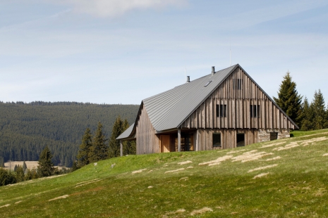 The best building in the Krkonoš Mountains is the EPO1 contemporary art center - Atelier SAD: Rotter's huts