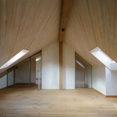 The best building in the Krkonoš Mountains is the EPO1 contemporary art center - Atelier SAD: Rotter's huts