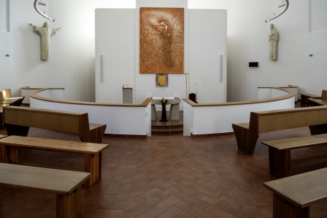 Floor heating in historical buildings - From the former farmhouse is a monastery - Carmel of St. Joseph - underfloor heating RAUTHERM and Varionova